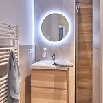 Des Victoires Apartamento *